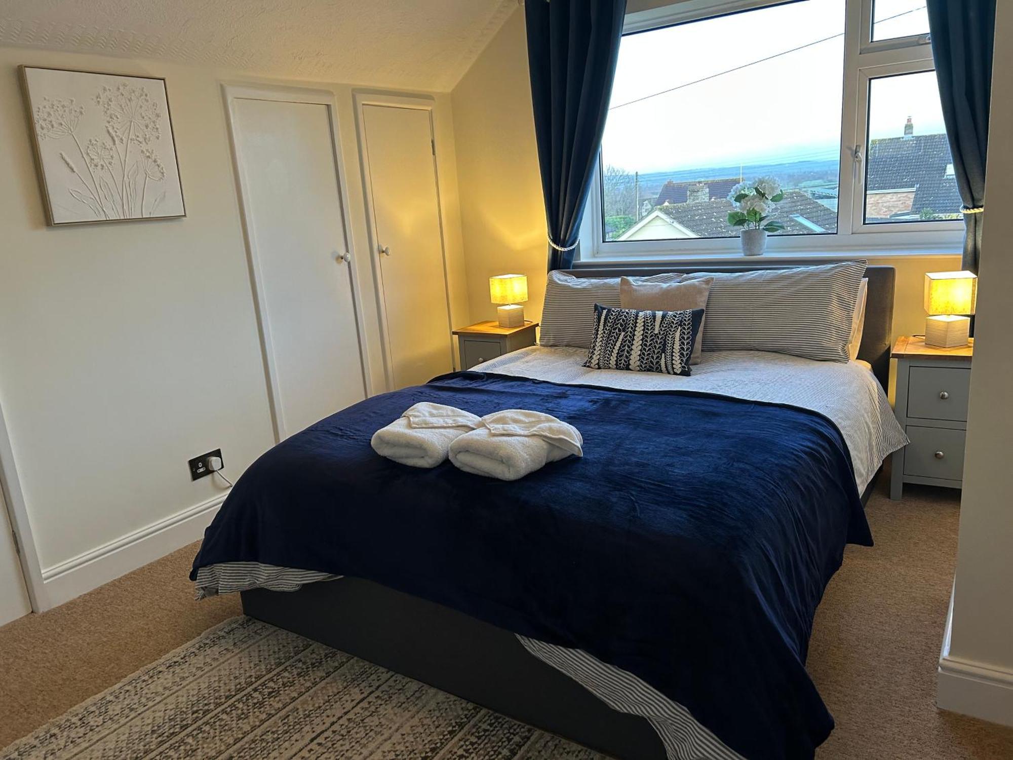 5 Edgebury Apartment Puriton Bagian luar foto